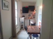 Location de particuliers � particuliers A louer studio a cot� du bassin de la villette en juillet Location saisonni�re Paris photo 2