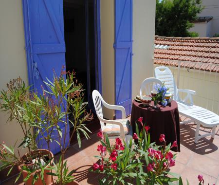 Location de particuliers � particuliers Chambres en location � Toulon, quartier de l'Aguillon, quartier r�sidentiel Location saisonni�re Var