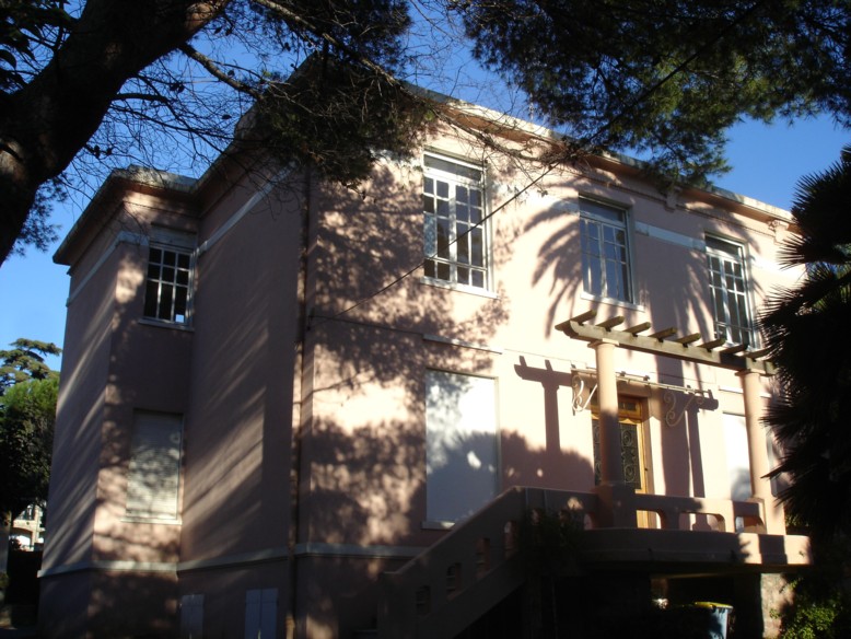 Location de particuliers � particuliers Location Villa 8 pers Saint-Rapha�l � 2 minutes des plages Location saisonni�re Var