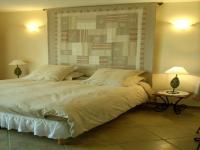 Location de particuliers � particuliers Jardin d'antan avec vue panoramique sur les vignes et montagne Chambres d'hotes Vaucluse photo 4