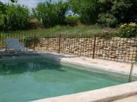 Location de particuliers � particuliers Jardin d'antan avec vue panoramique sur les vignes et montagne Chambres d'hotes Vaucluse photo 6
