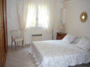 Location de particuliers � particuliers Studio salle d'eau kitchenette, plage � pied, dans le golfe de St Tropez Location saisonni�re Var photo 3