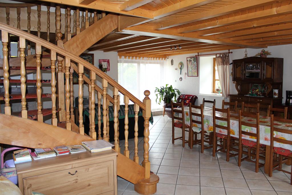 Location de particuliers � particuliers Mon g�te d'auvergne, �  3 minutes de la base de voile et de loisirs de Lavalette G�te Haute loire