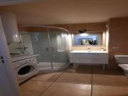 Location de particuliers � particuliers VUE PORT JOLI STUDIO CABINE CLIMATISE CLASSE A LA MAIRIE PLAGES MARCHE CENTRE RESTOS A PIED GARES A 2 PAS IDEALEMENT SITUE BOX INTERNET ANCV Location saisonni�re Alpes maritimes photo 13