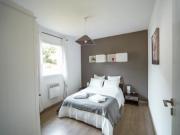 Location de particuliers � particuliers Maison contemporaine avec piscine chauff�e  et jardin Maison contemporaine avec piscine et jardin Location saisonni�re Lot photo 8
