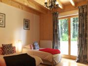 Location de particuliers � particuliers L'AUTHENTIQUE, maison neuve en bois de charme, proche de la fronti�re Suisse Chambres d'hotes Doubs photo 7