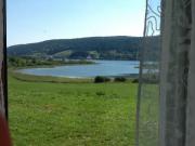 Location de particuliers � particuliers G�te vue d�gag�e sur lac et nature  G�te Jura photo 10