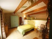 Location de particuliers � particuliers G�te 2 adultes 1 enfant, piscine, sur 20ha, village typique du Midi G�te Gard photo 3