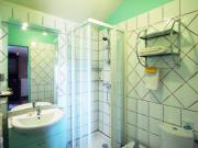 Location de particuliers � particuliers G�te dans Mas Proven�al du 18�me entour� par les oliviers et les vignes G�te Bouches du rh�ne photo 7