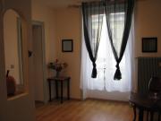 Location de particuliers � particuliers Vichy - � LE CARLTON � - F1 bis , face au parc thermal Location saisonni�re Allier photo 2