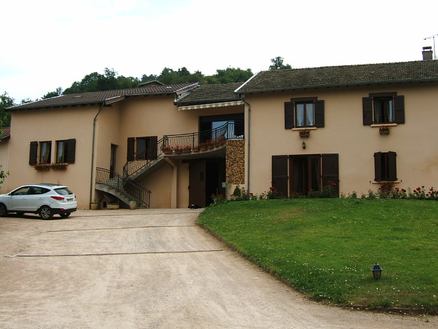 Location de particuliers � particuliers Domaine de Roche-Guillon, exploitation viticole Chambres d'hotes Rh�ne