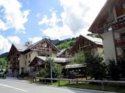 Location de particuliers � particuliers Aux pieds des pistes : Les Chalets du Galibier R�sidence de tourisme 4 �toiles avec piscine �t� et hiver                                Location saisonni�re Savoie photo 13