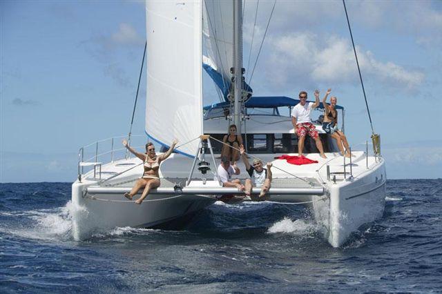 Location de particuliers � particuliers VACANCES EN CATAMARAN HABITABLE Location saisonni�re Charente maritime