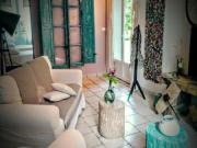 Location de particuliers � particuliers Maison d'h�tes avec piscine pr�s d'avignon 