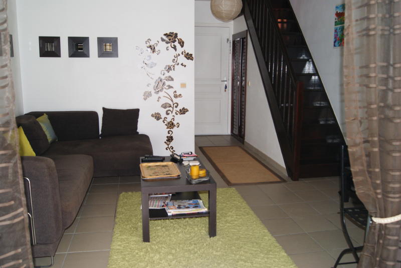 Location de particuliers � particuliers Le Colibri T2 Duplex proche mer et toutes commodit�s Location saisonni�re Guadeloupe