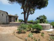 Location g�te, chambres d'hotes Villa vue mer plage et commerces &agrave; pied dans le d�partement Var 83