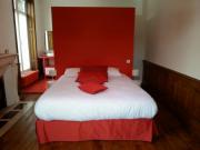 Location de particuliers � particuliers LA MAISON D'ADELA�DE, cit� m�di�vale sur un promontoire rocheux Chambres d'hotes Cantal photo 3