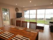 Location de particuliers � particuliers AU BORD DE LA RIA, bord de la Ria d'ETEL avec vue sur mer Location saisonni�re Morbihan photo 3