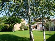 Location de particuliers � particuliers CIGALES ET LAVANDES- A l'Isle sur la Sorgue Location saisonni�re Vaucluse photo 2