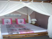Location de particuliers � particuliers NOUVEAU : CHAMBRE D'HOTES A MONTVERT LES HAUTS - 97410 Chambres d'hotes R�union photo 2