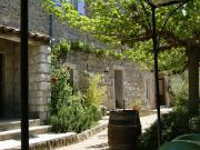 Location de particuliers � particuliers SUD ARDECHE - Locations avec grande piscine Entre Provence et C�vennes G�te Ard�che photo 4