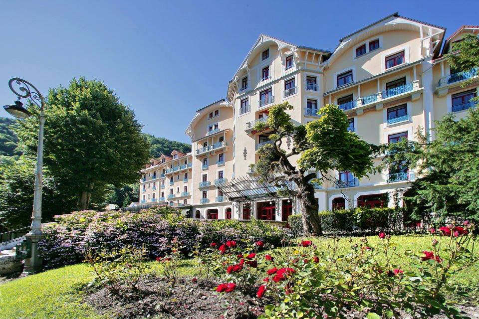 Location de particuliers � particuliers Location vacances Allevard - Terres de France Appart Hotel Le Splendid (officiel) H�tel Is�re
