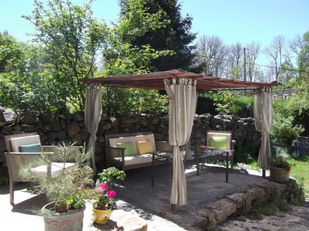 Location de particuliers � particuliers G�te du Potiron,moyenne montagne, entre aubenas et le puy en velay G�te Ard�che