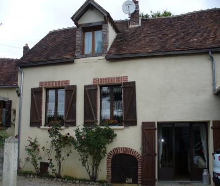 Location de particuliers � particuliers FERMETTE EN BOURGOGNE, 1 Heure de PARIS et � 15mn de SENS Location saisonni�re Yonne