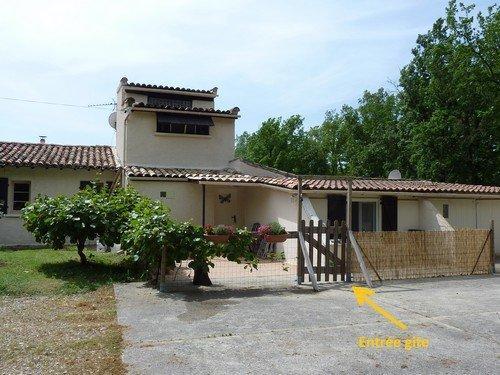 Location de particuliers � particuliers Tarn,Albi,Cordes sur Ciel, chiens admis G�te Tarn