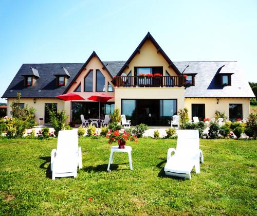 Location de particuliers � particuliers Prededeauville avec vue panoramique sur la vall�e Chambres d'hotes Calvados