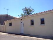 Location de particuliers � particuliers Maison de location cure et vacances � Jonzac 1 ch Location saisonni�re Charente maritime photo 3