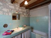 Location de particuliers � particuliers Mas Derri�re Ch�teau, Parc Naturel R�gional des Alpilles Chambres d'hotes Bouches du rh�ne photo 8