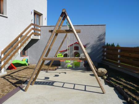 Location de particuliers � particuliers Maison dans le Forez, 10 mn Montbrison et Anth�me G�te Loire