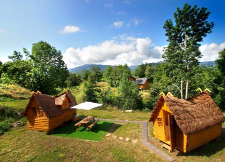 Location de particuliers � particuliers NUITS INSOLITES en Vall�e d'AX, Cabanes Magiques Location insolite Ari�ge