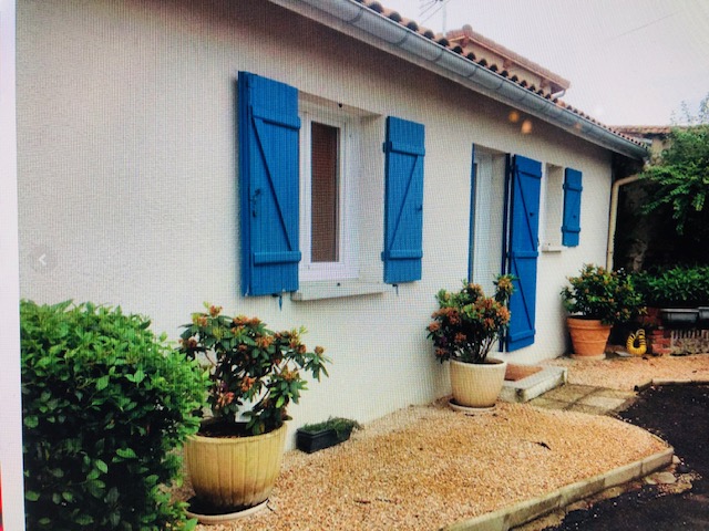 Location de particuliers � particuliers Superbe pavillon meubl�, sur l'axe Clermont Ferrand/Roanne/St-Etienne G�te Loire
