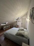 Location de particuliers � particuliers G�te de la Doit, grande maison familiale pour 14 personnes avec piscine  G�te Sa�ne et Loire photo 11