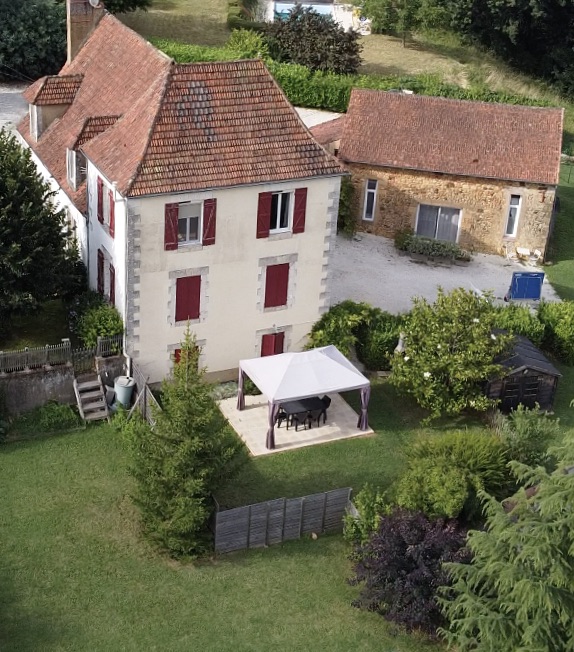Location de particuliers � particuliers Chambre d'h�tes au c�ur du P�rigord noir  Chambres d'hotes Dordogne