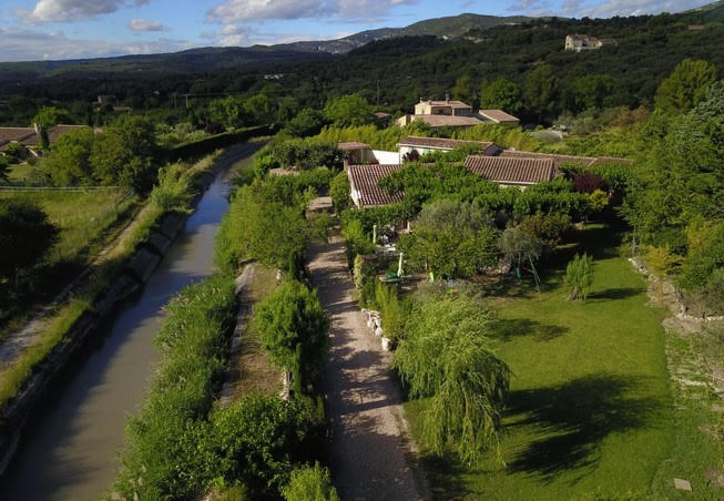 Location de particuliers � particuliers Aux portes du Luberon 