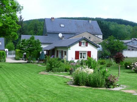 Location de particuliers � particuliers Gite Les jardins, Parc Naturel R�gional du Haut Languedoc G�te H�rault