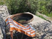Location de particuliers � particuliers GITE LE TRIBLE AVEC JACUZZI vue imprenable sur 
