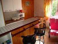 Location de particuliers � particuliers Confortable 2 Pi�ces pour 4 ou 5 personnes dans une petite R�sidence � 20m du lac du Bourget Location saisonni�re Savoie photo 3