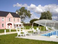 Location de particuliers � particuliers Au Grimartin's a Fresnay sur Sarthe, petite cit� de caract�re Chambres d'hotes Sarthe photo 2