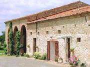 Location de particuliers � particuliers En Pascot - 2 chambres - 4 pers - dans ferme historique (� 10 mn : Canal du Midi, lacs, Villefranche-de-Lauragais) Chambres d'hotes Haute garonne photo 5
