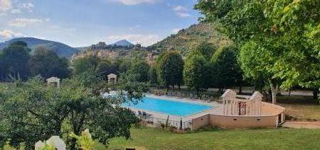 Location de particuliers � particuliers Bel appartement en rez de jardin avec piscine Location saisonni�re Dr�me