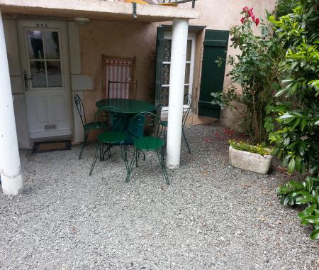 Location de particuliers � particuliers Location meubl� � la nuit�e,� la semaine, au mois Location saisonni�re Sa�ne et Loire