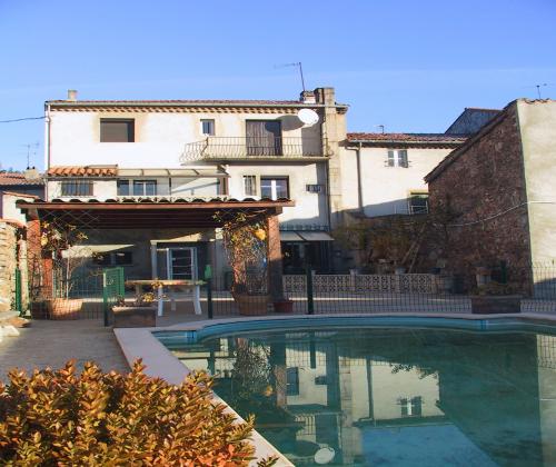 Location de particuliers � particuliers aubordelarn dans une maison de caract�re avec piscine priv�e Chambres d'hotes Tarn