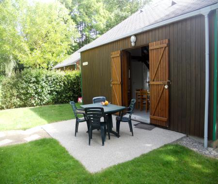 Location de particuliers � particuliers camping la chesanie Chalet Mayenne