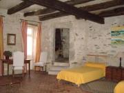 Location de particuliers � particuliers Chambres chez l'habitant dans un logis vend�en du 16�me si�cle Chambres d'hotes Vend�e photo 8