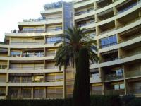 Location de particuliers � particuliers Studio avec vue sur mer et jardin priv� Location saisonni�re Alpes maritimes photo 3