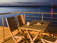 Location de particuliers � particuliers La Maison sur le Quai, gite face mer, charme, terrasse et vue exceptionnelle G�te Calvados photo 2